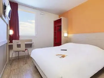 Hotel Ibis Budget Valence Nord Plateau Des Couleures