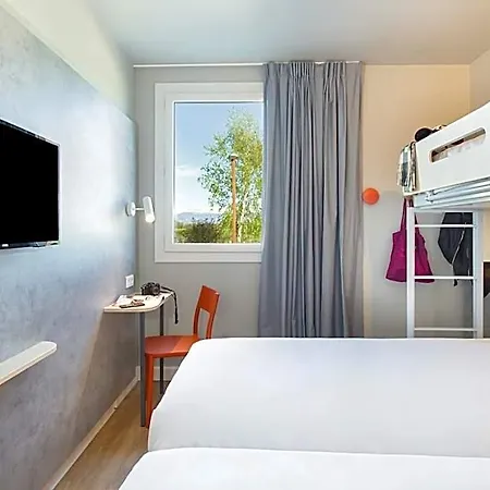 Ibis Budget Valence Nord Plateau Des Couleures 瓦朗斯旁圣马塞