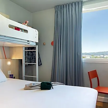 Ibis Budget Valence Nord Plateau Des Couleures Hotel 2*