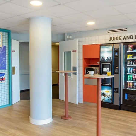 Ibis Budget Valence Nord Plateau Des Couleures 瓦朗斯旁圣马塞